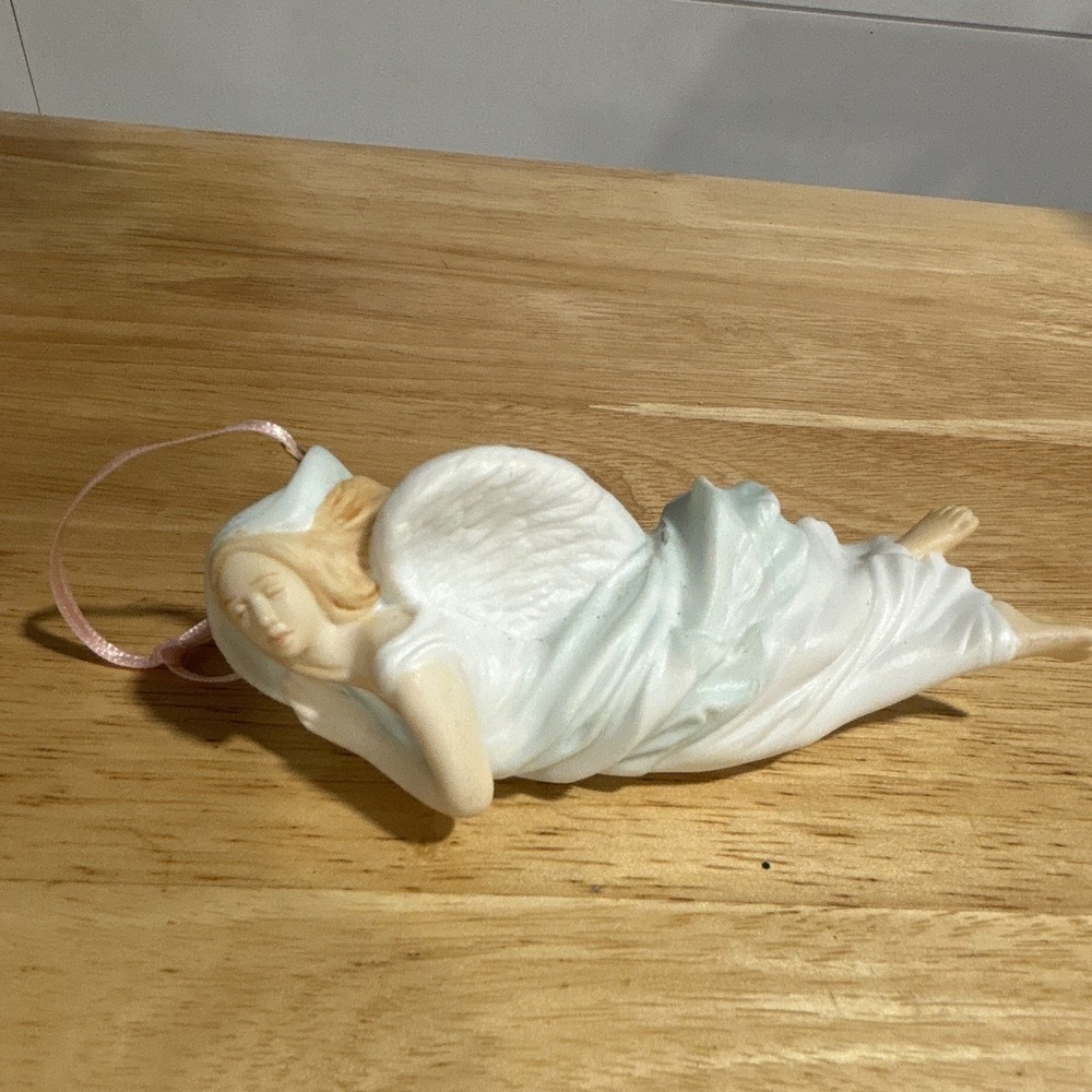 Hallmark 1999 White Flying Angel Christmas Hanging Ornament Decorative